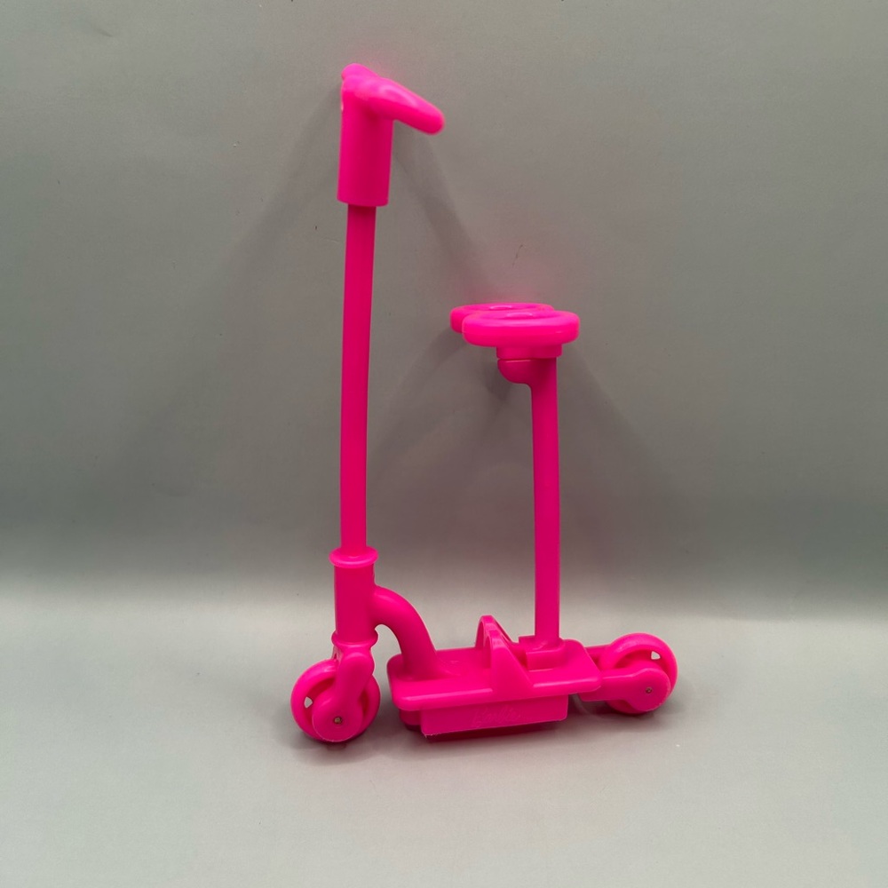 Rare Barbie Doll hot Pink Scooter rolling 2 wheel vehicle